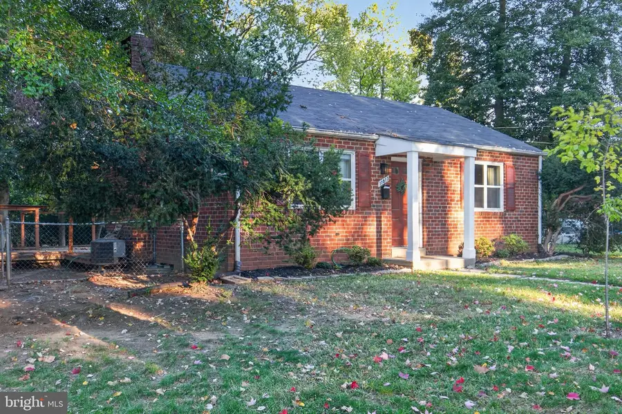11813 College View Dr, Silver Spring, MD 20902 - #3
