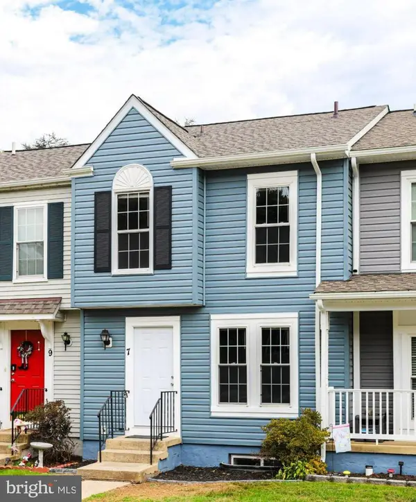 7 Liberty Heights Ct, GERMANTOWN, MD 20874
