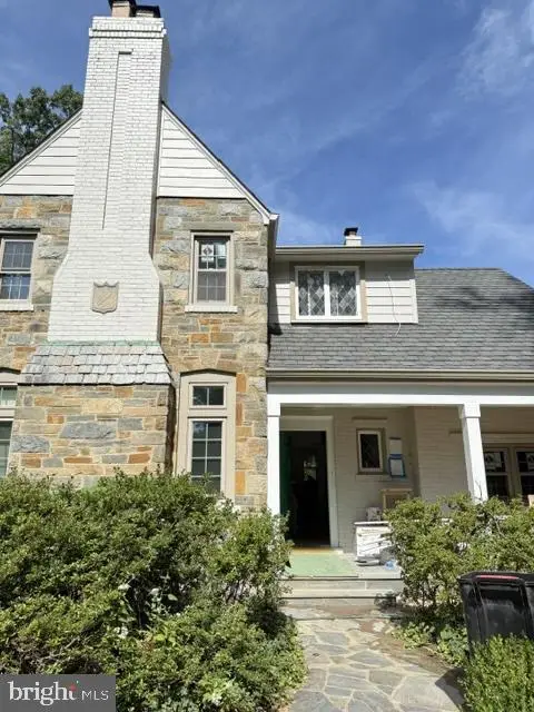 3207 Pickwick Ln, CHEVY CHASE, MD 20815