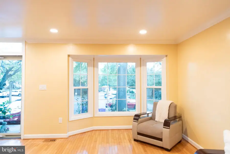 11674 Drumcastle Ter, Germantown, MD 20876 - #3