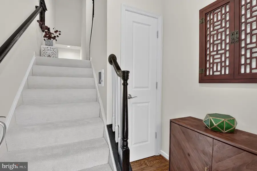 707 Cobbler Pl #707, Gaithersburg, MD 20877 - #3