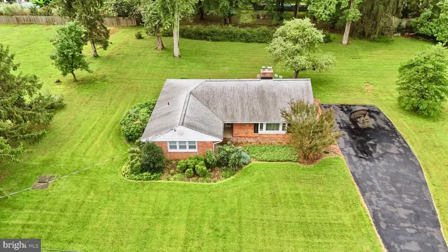 4508 Oak Hill Rd, Rockville, MD 20853 - #3