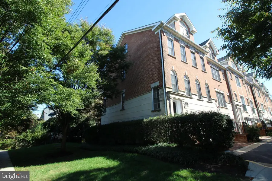 8517 Halston Way, Bethesda, MD 20814 - #2