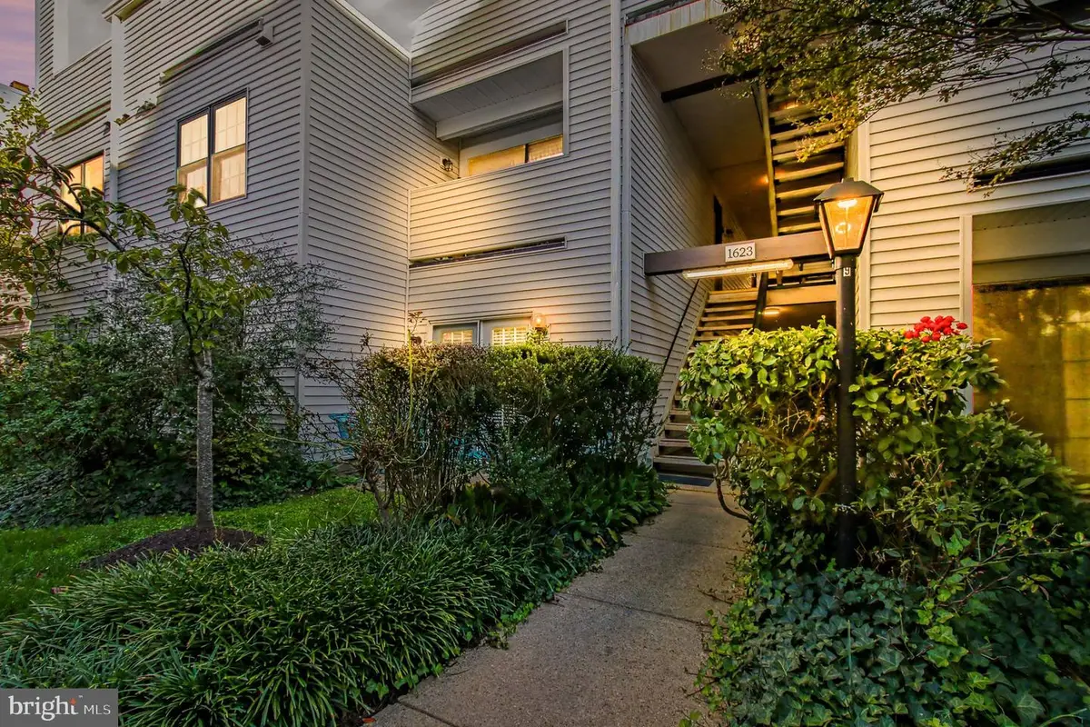 1623 Carriage House Ter #1623-a, Silver Spring, MD 20904 - #1