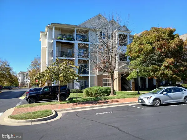 19605 Galway Bay Cir #301, GERMANTOWN, MD 20874