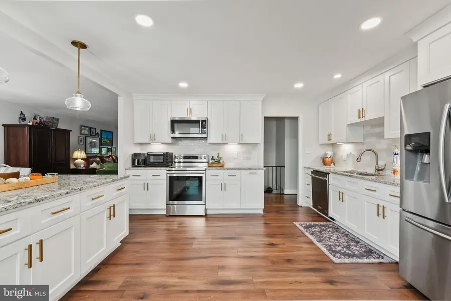 14413 Bauer Dr, Rockville, MD 20853 - #3