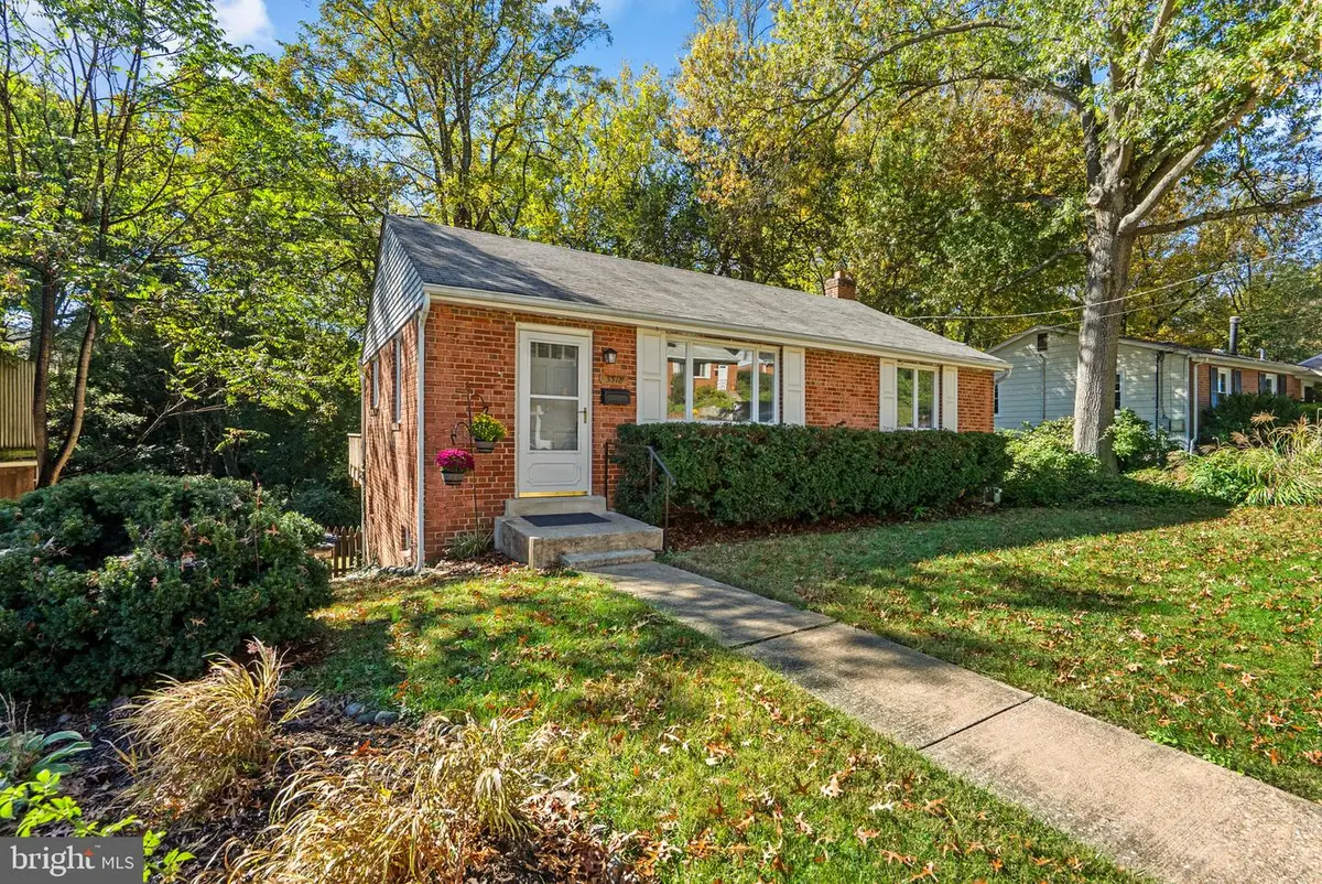 3318 Glenway Dr, Kensington, MD 20895 - #1