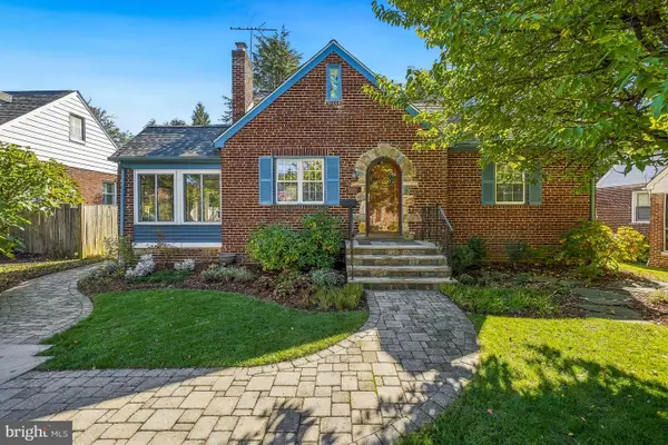9919 Rogart Rd, SILVER SPRING, MD 20901