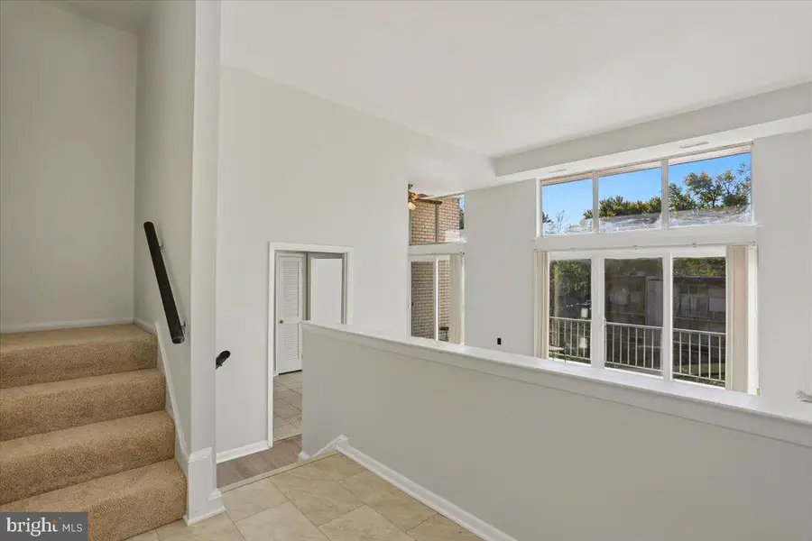 14427 Parkvale Rd #8, Rockville, MD 20853 - #2