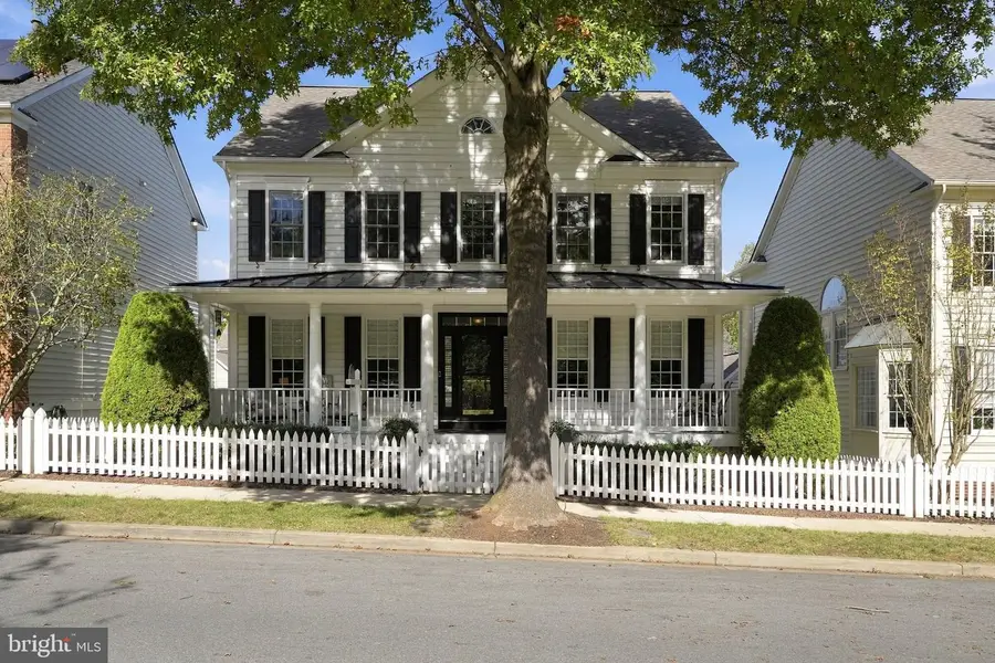 934 Rockborn St, Gaithersburg, MD 20878 - #2
