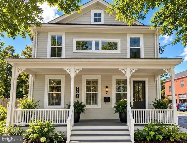 403 E Diamond Ave, GAITHERSBURG, MD 20877