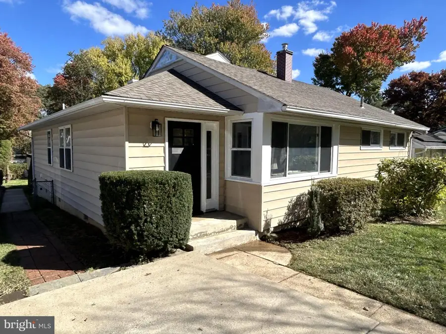 1306 Crawford Dr, Rockville, MD 20851 - #2