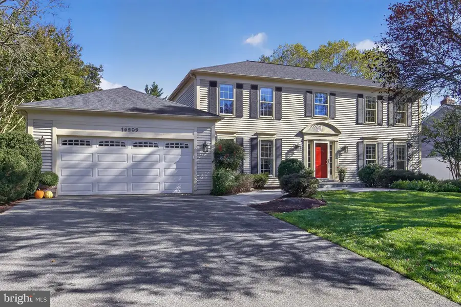 15209 Jones Ln, North Potomac, MD 20878 - #2