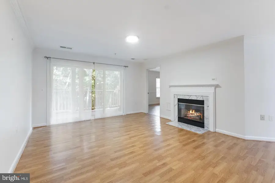 15303 Diamond Cove Ter #8-j, Rockville, MD 20850 - #3