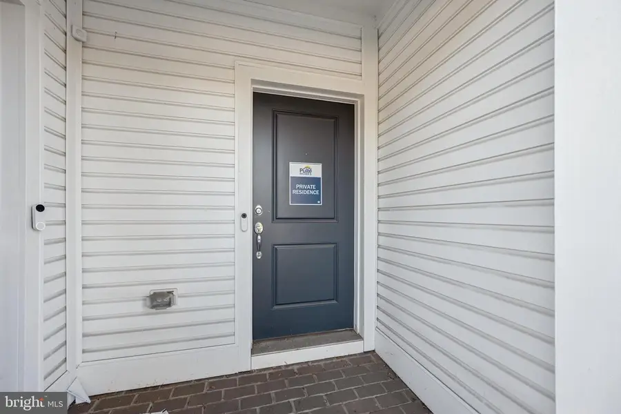 16142 Frederick Rd #24, Rockville, MD 20850 - #3