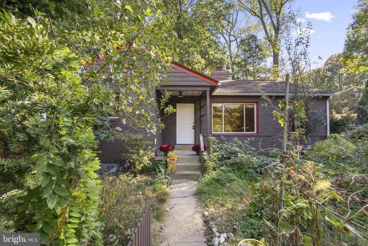 8313 Piney Branch Rd, Silver Spring, MD 20910 - #1