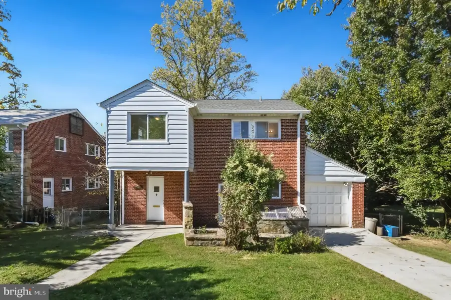 7606 Hammond Ave, Takoma Park, MD 20912 - #2