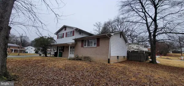 4605 Sharon Rd, TEMPLE HILLS, MD 20748