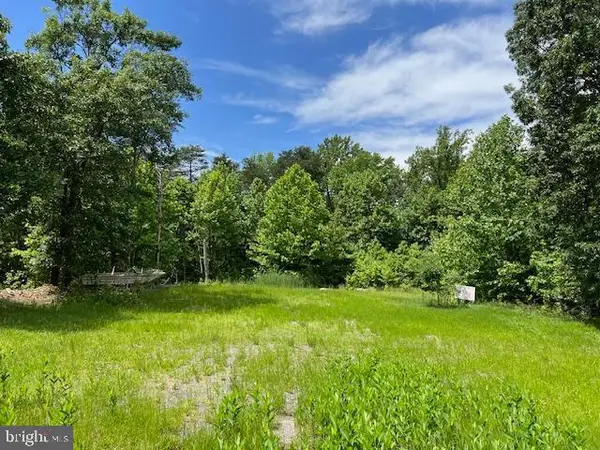 2601 John A Thompson Rd, TEMPLE HILLS, MD 20748