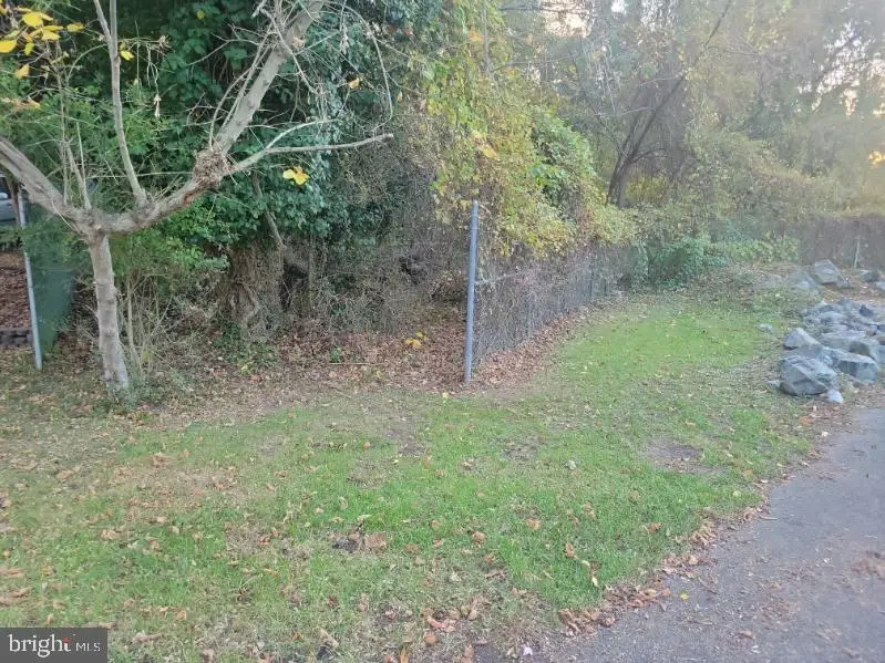 90 Balmoral Dr, Oxon Hill, MD 20745 - Image #1