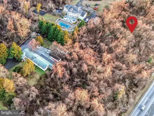 Robert Crain Hwy, UPPER MARLBORO, MD 20774