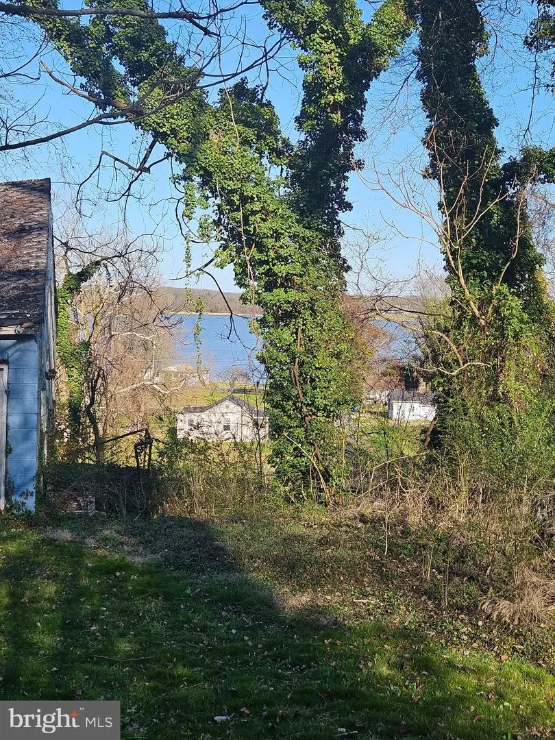 23404 Wilson Dr, Aquasco, MD 20608 - Image #2