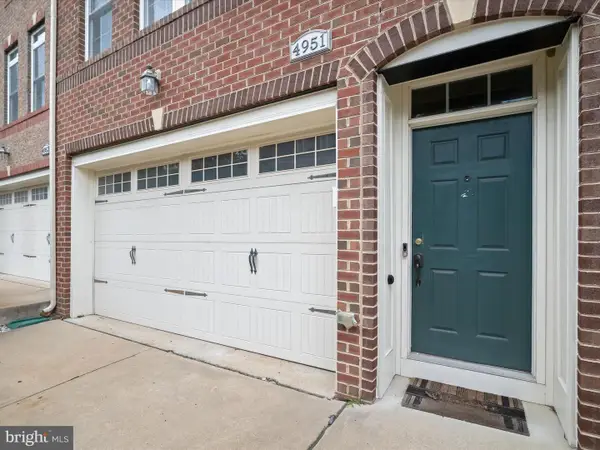 4951 Collingtons Bounty Dr, BOWIE, MD 20720