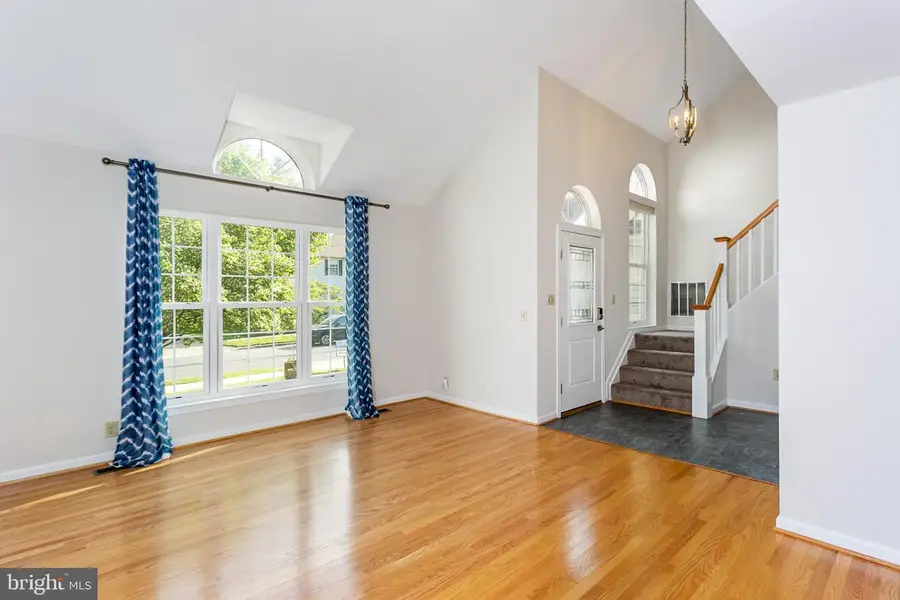 7913 Kara Ct, Greenbelt, MD 20770 - Image #3