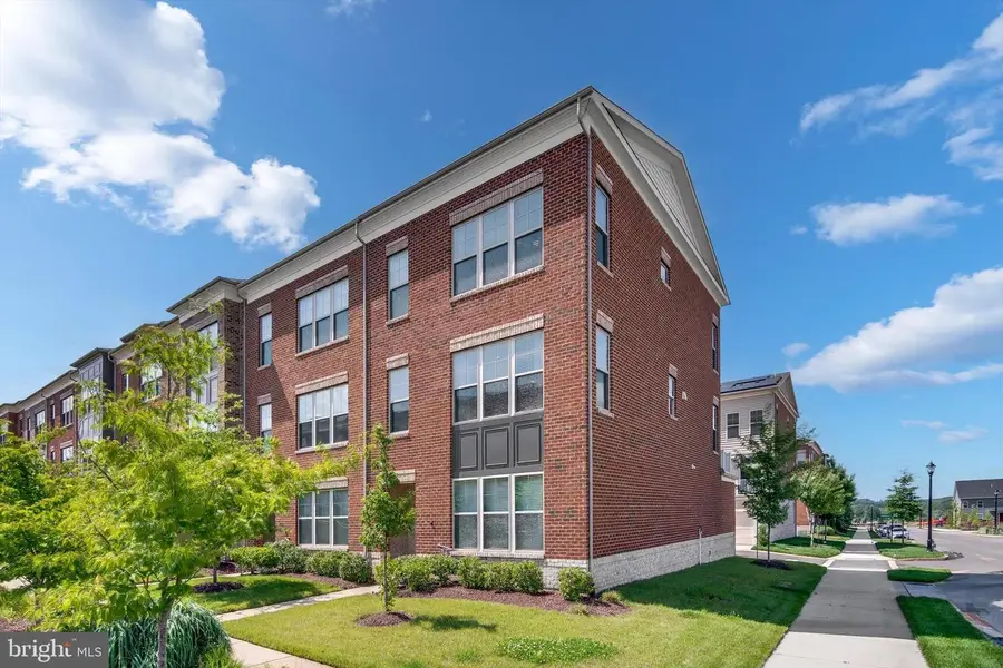 10614 Observatory Pl, Upper Marlboro, MD 20772 - Image #2