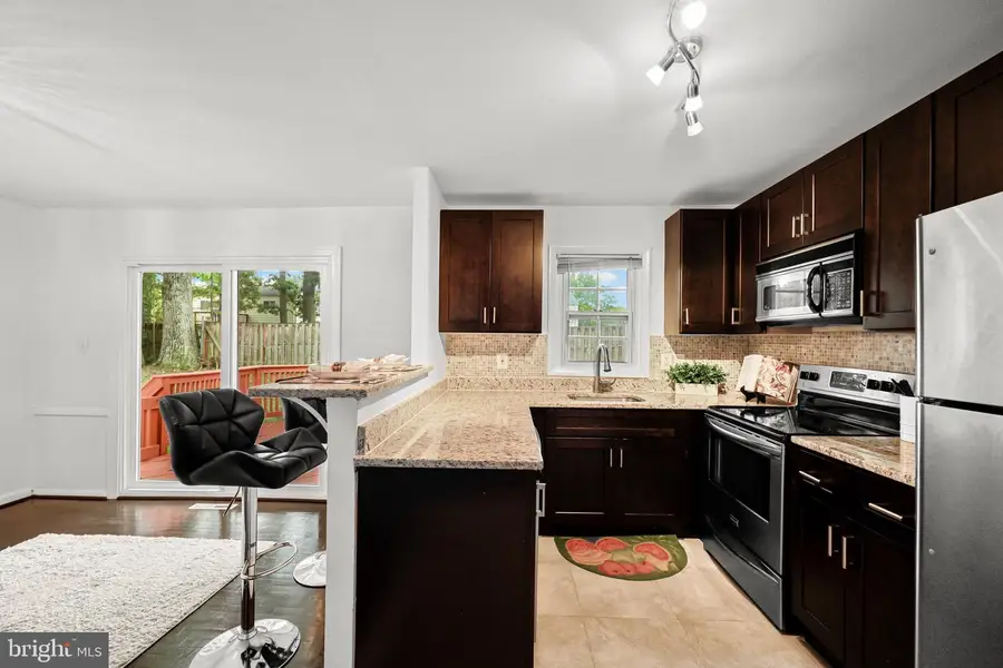 5802 Shepherd Ln, Lanham, MD 20706 - Image #3