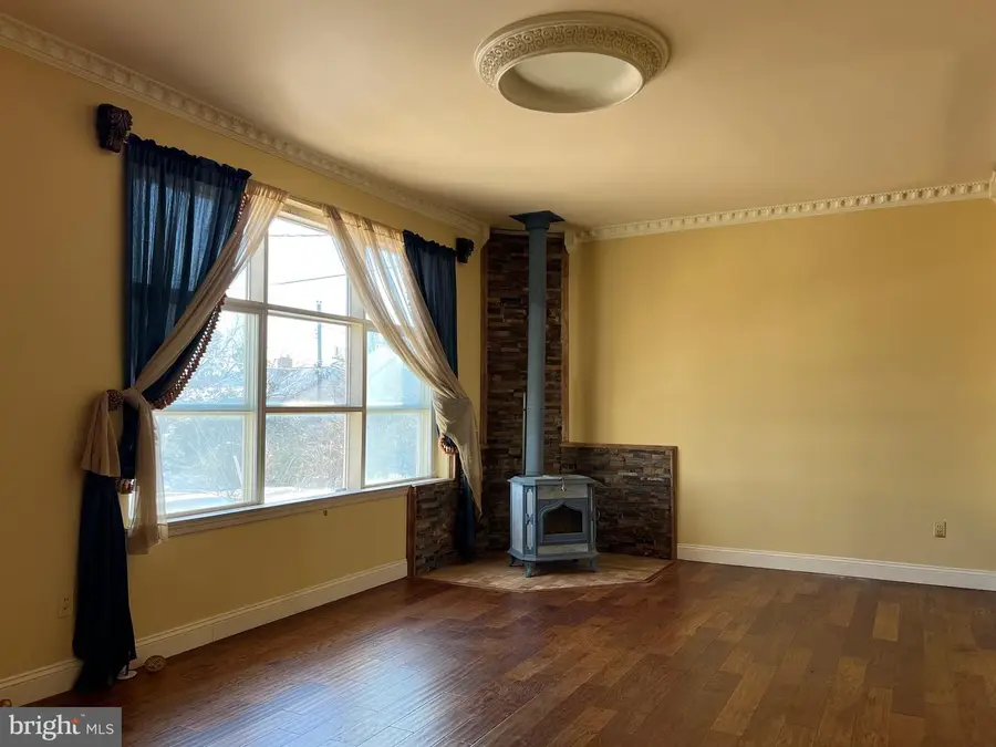 5808 Nystrom St, Hyattsville, MD 20784 - Image #3