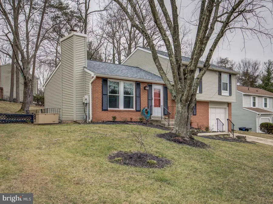 9907 Treetop Ln, Lanham, MD 20706 - Image #3