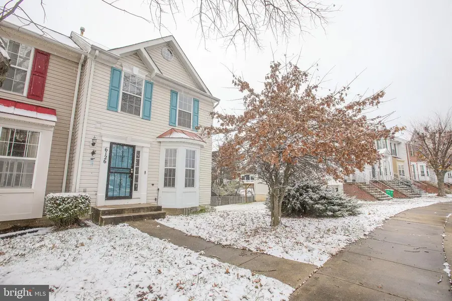 6126 Cedar Post Dr, District Heights, MD 20747 - Image #2