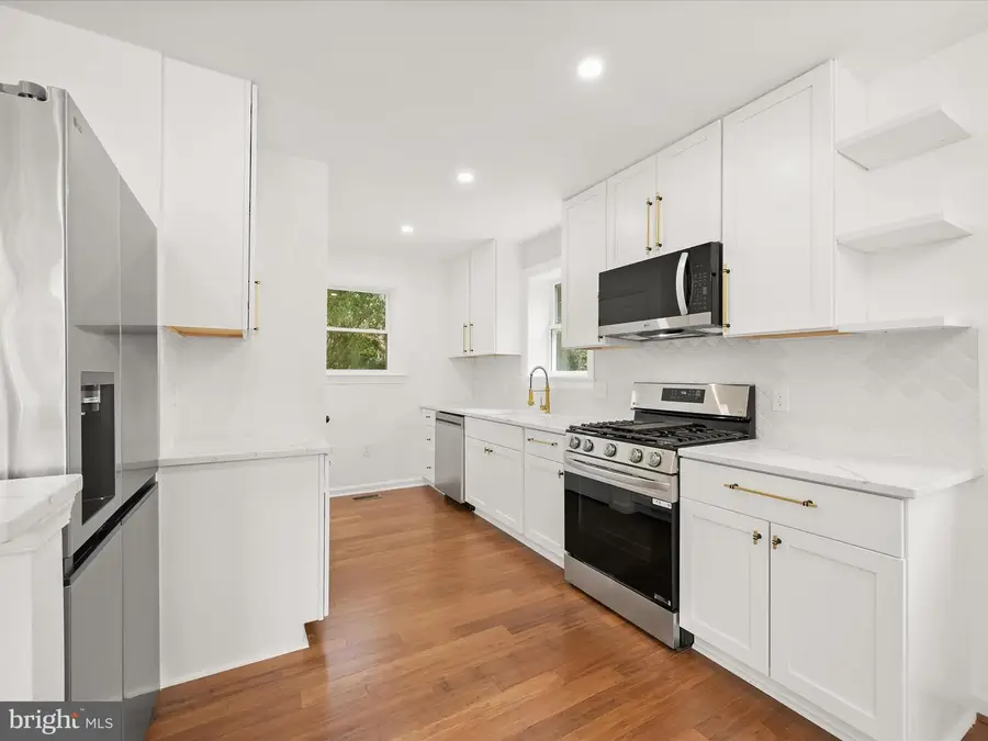 4100 Underwood St, University Park, MD 20782 - Image #2