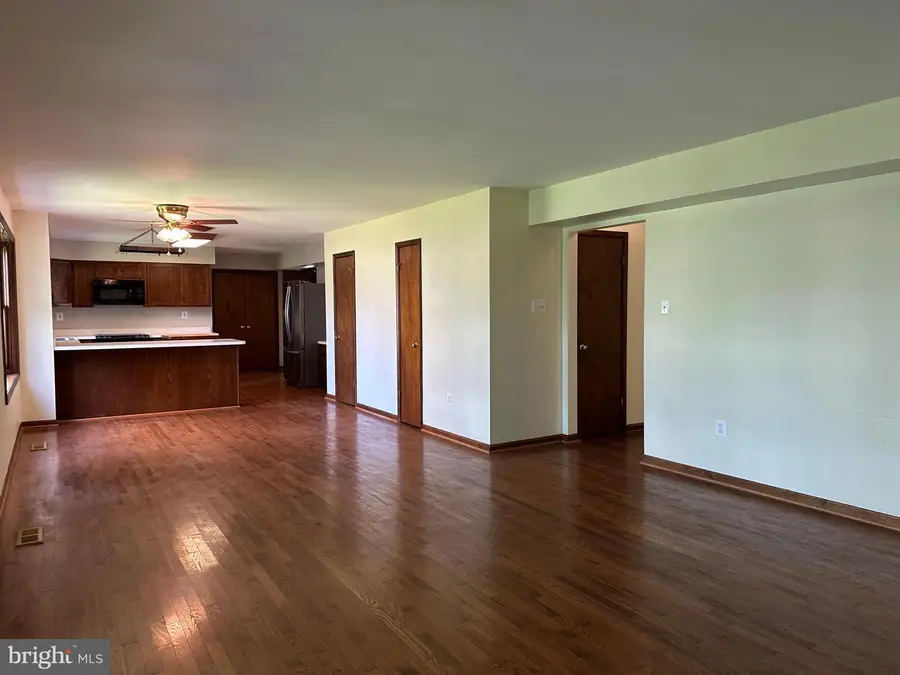 502 Castleray Cir, Fort Washington, MD 20744 - Image #3