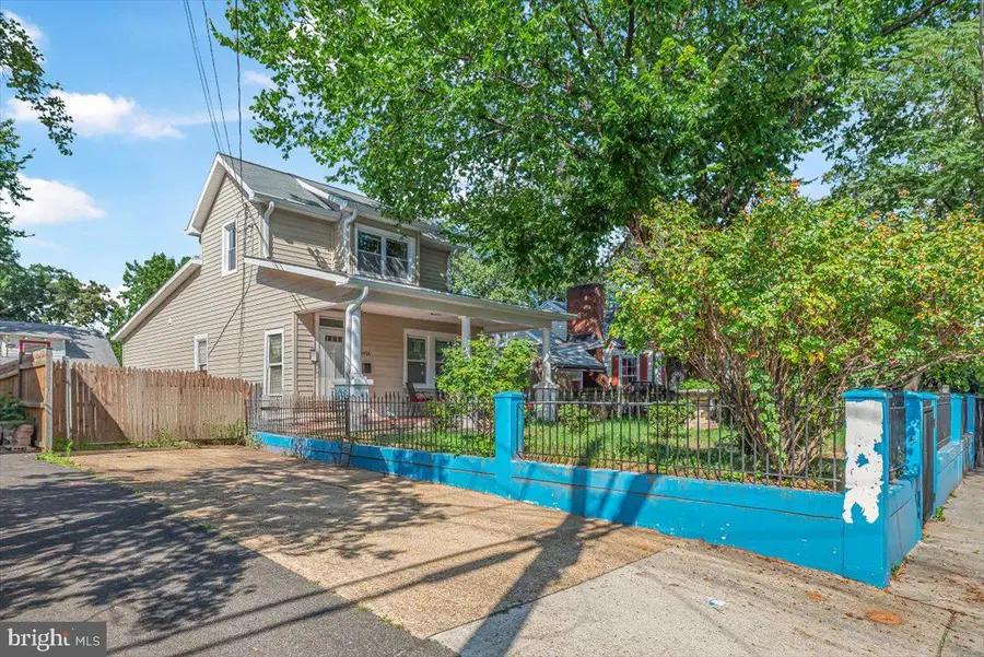 3916 Nicholson St, Hyattsville, MD 20782 - Image #3