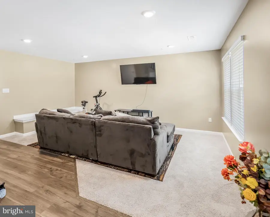 8817 Mimosa Ave, Clinton, MD 20735 - Image #3