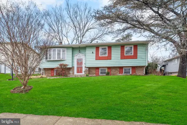 8020 Tiffany Ln, LANHAM, MD 20706