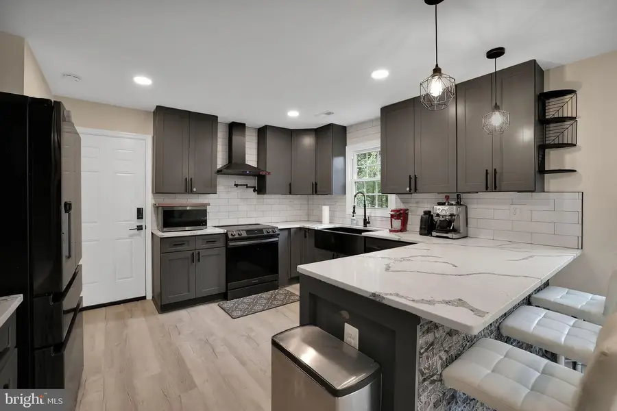 908 Sero Estates Dr, Fort Washington, MD 20744 - #2