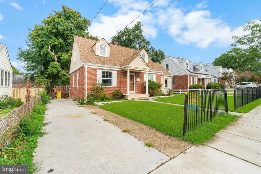 5820 32nd Ave, Hyattsville, MD 20782 - Image #2