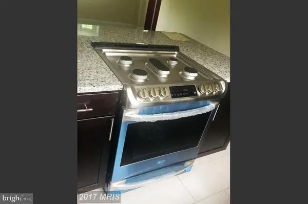 2009 Woodberry St, HYATTSVILLE, MD 20782