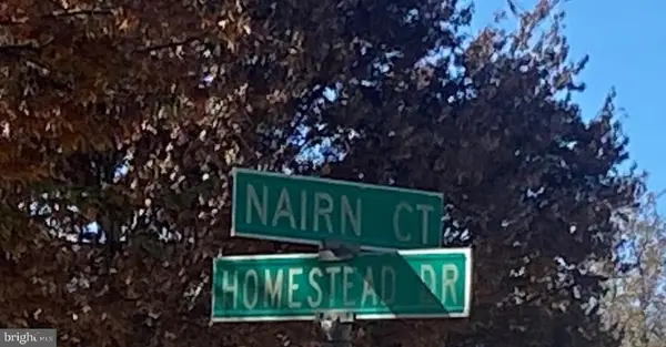 317 Nairn Ct, UPPER MARLBORO, MD 20774