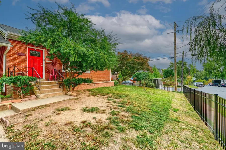 6716 Stockton Ln, Hyattsville, MD 20784 - Image #3