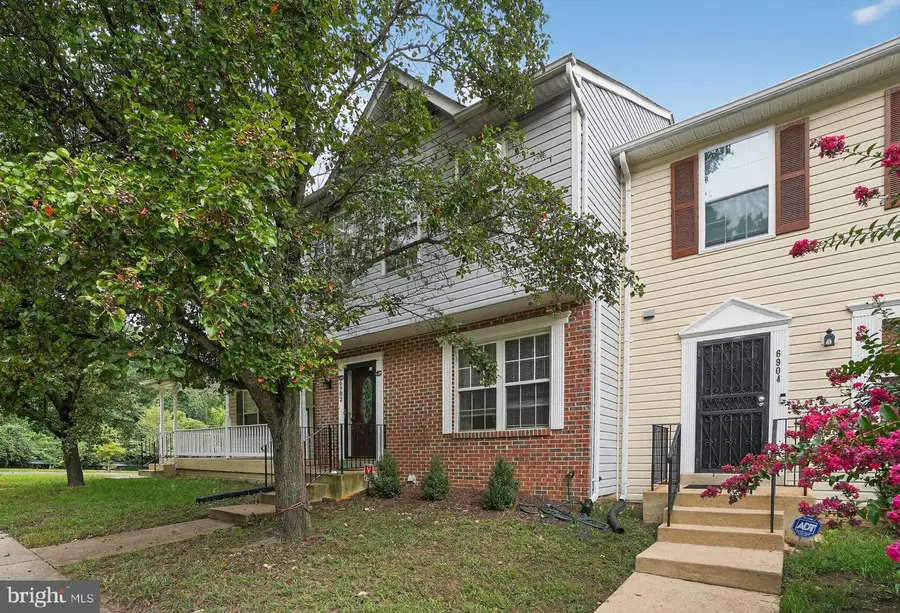6902 Diamond Ct, District Heights, MD 20747 - Image #2