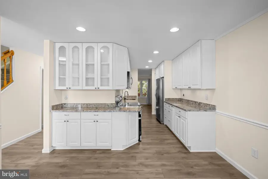 8493 Snowden Oaks Pl, Laurel, MD 20708 - Image #3