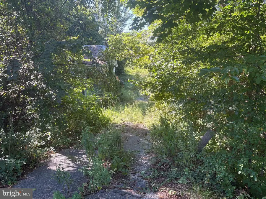 1012 Abel Ave, Capitol Heights, MD 20743 - Image #2