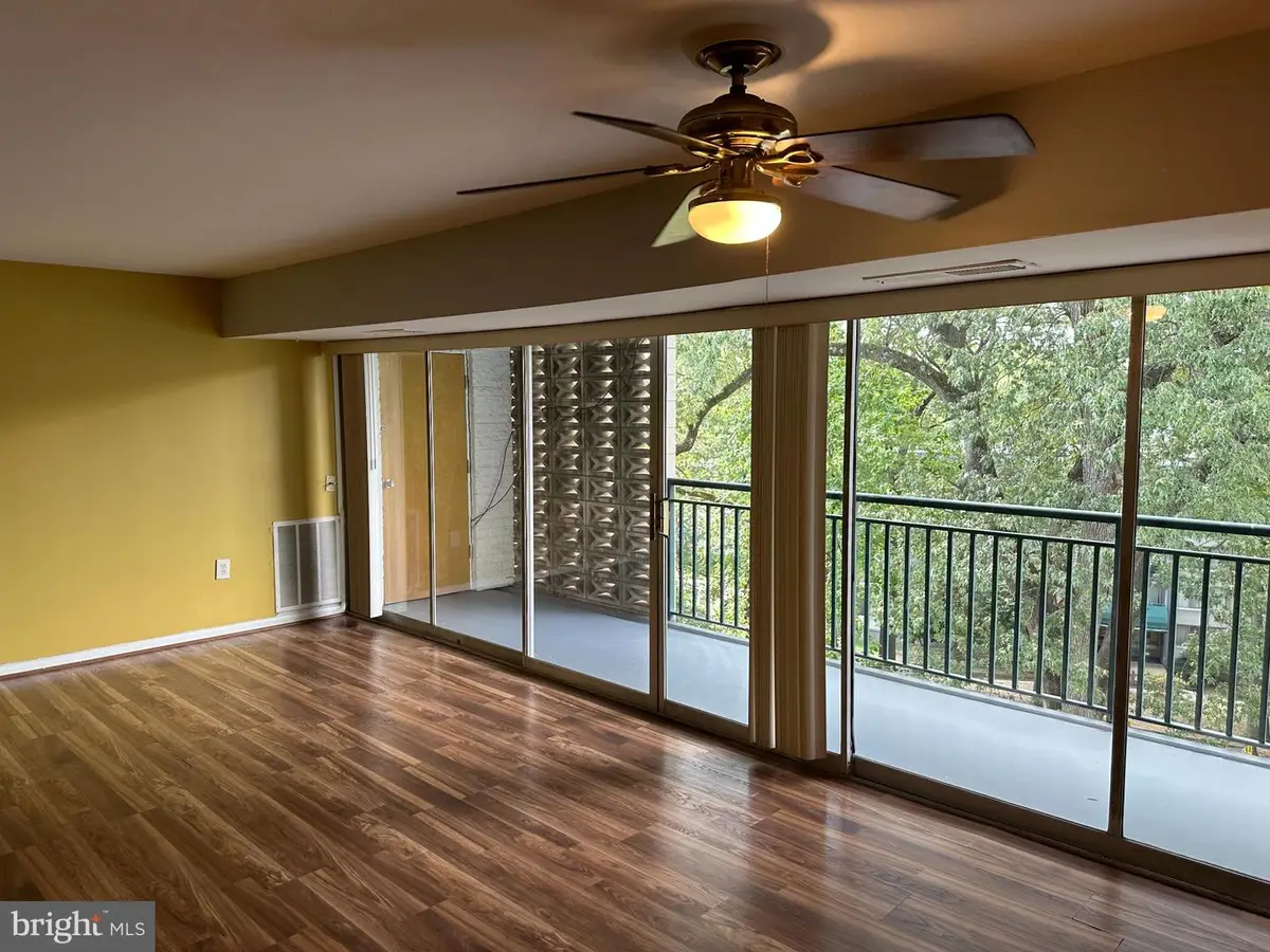 1806 Metzerott Rd #505, Adelphi, MD 20783 - Image #1