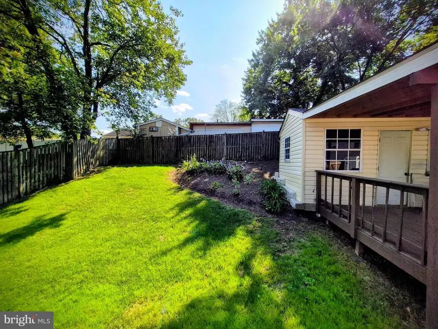 6727 Eldridge St, Hyattsville, MD 20784 - Image #2