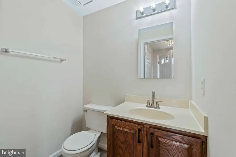 11327 Broken Bow Ct, Beltsville, MD 20705 - Image #2