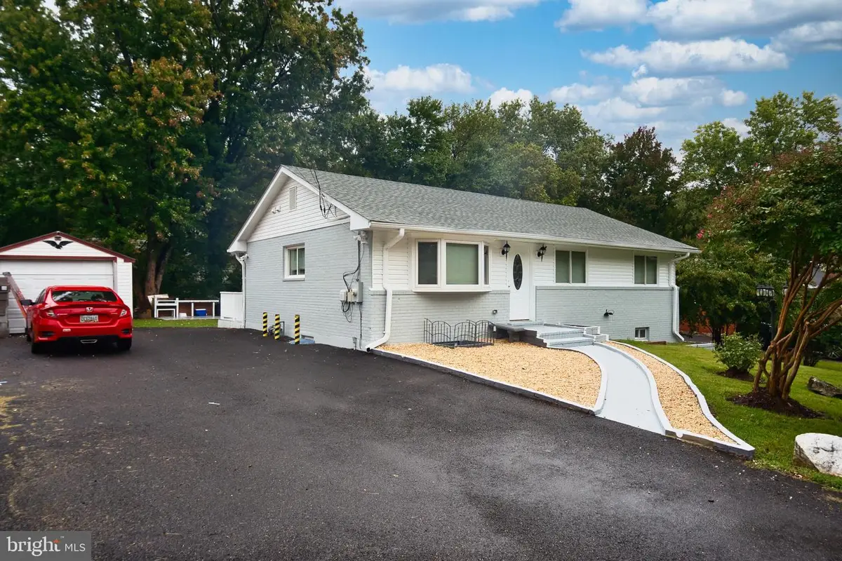 8008 Boundary Dr, District Heights, MD 20747 - Image #1